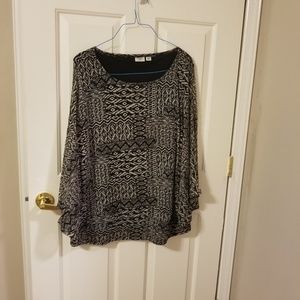 Cato's size 26/28 black and white blouse